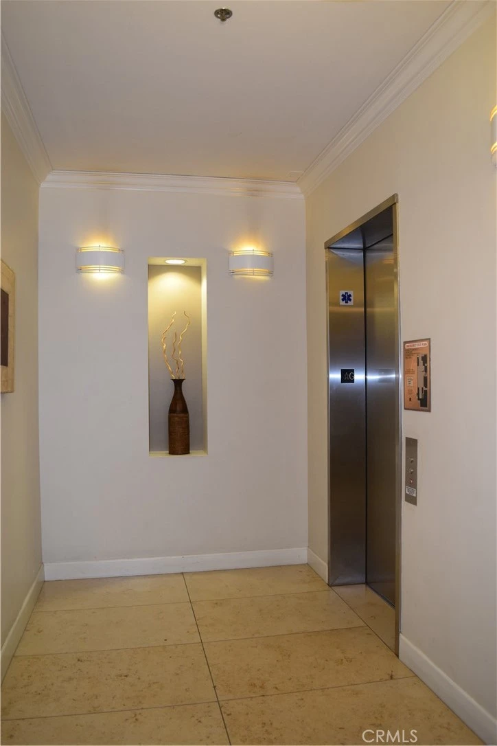 Interior 2