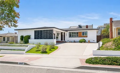 2437 Westmont photo 2