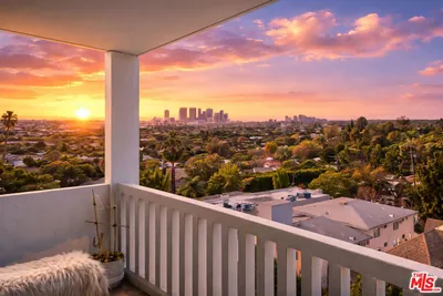 999 N Doheny Drive 611