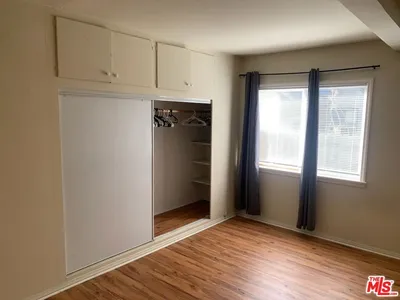 3866 Bentley Avenue B photo 2