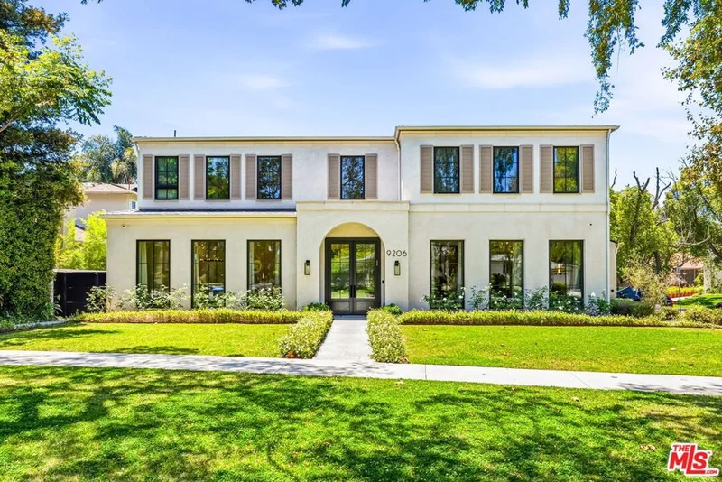 9206 Monte Mar Drive
