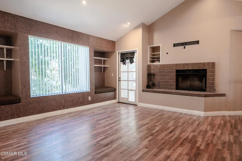 3366 Darby Street 434 photo 2