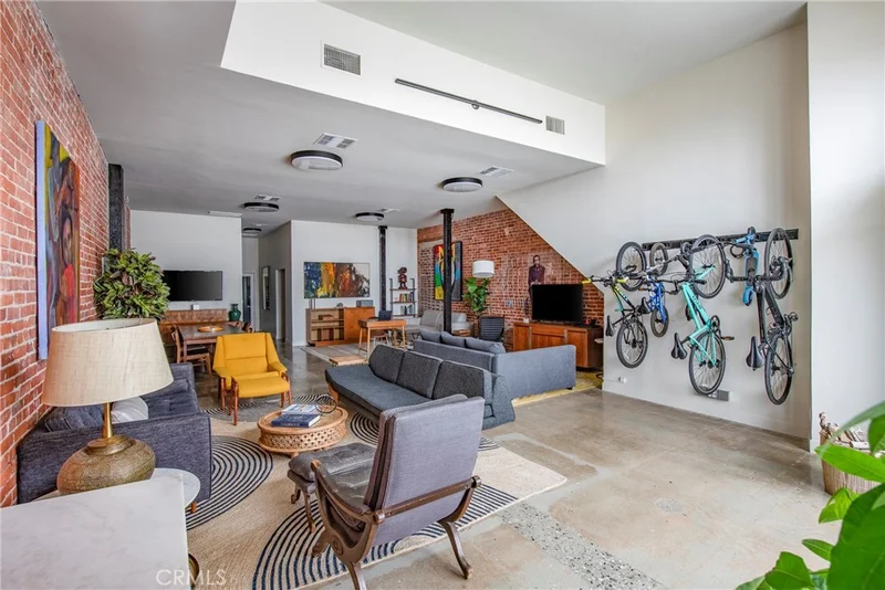 179 Culver Boulevard