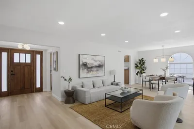 15852 Bryant Street photo 2
