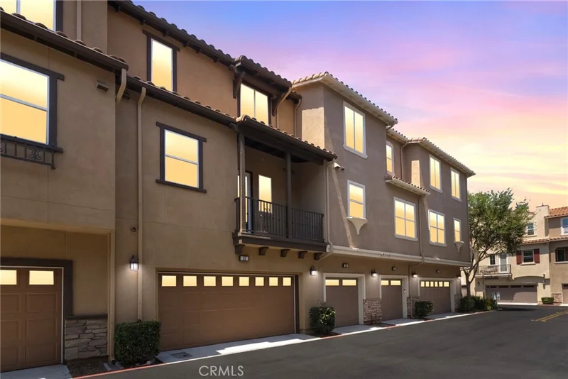 32 Aliso Ridge