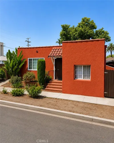 5815 Gaviota, Long Beach, CA 90805