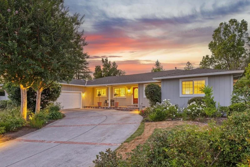 19241 Brockton Lane, Saratoga, CA 95070