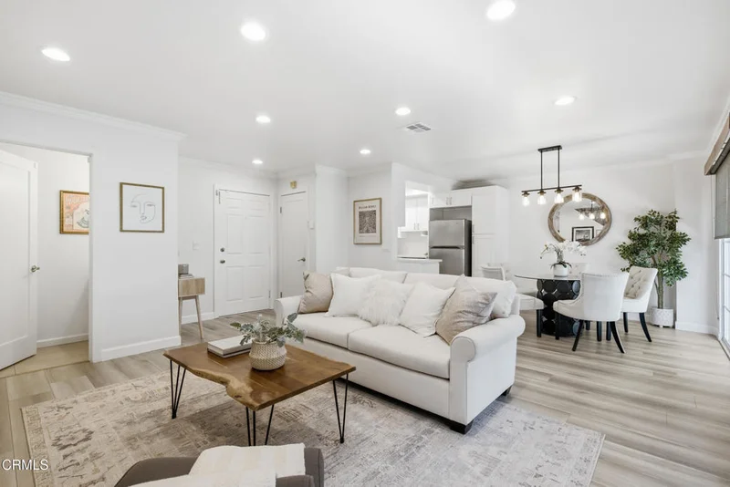 10274 Tujunga Canyon Boulevard 7, Los Angeles, CA 91042