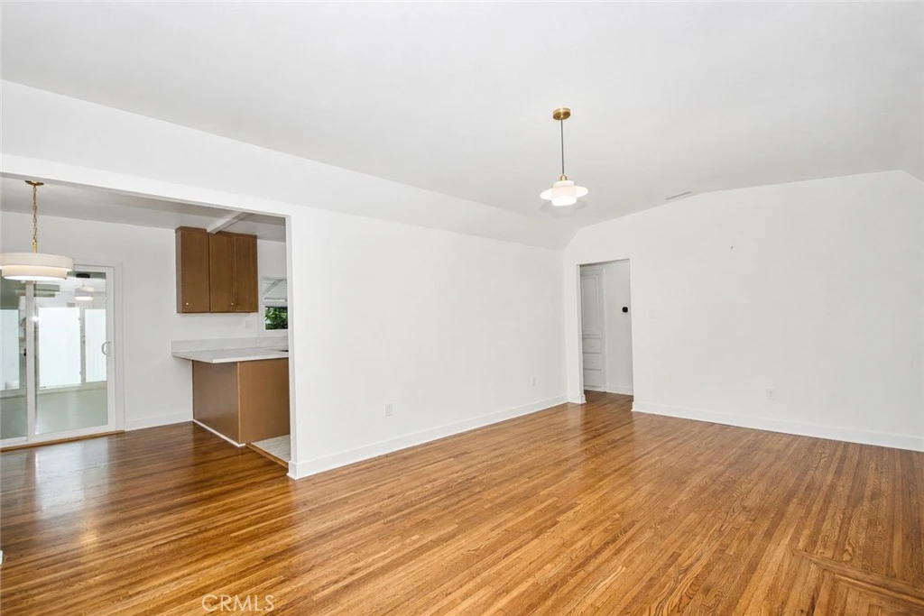 Interior 2