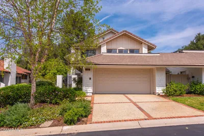 4225 Dan Wood Drive photo 2