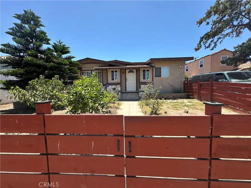 1116 W 78th