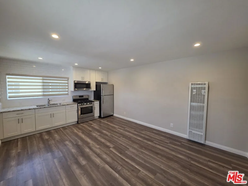 2012 S Holt Avenue 2014, Los Angeles, CA 90034