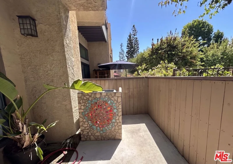 10051 Topanga Canyon Boulevard 15 photo 2