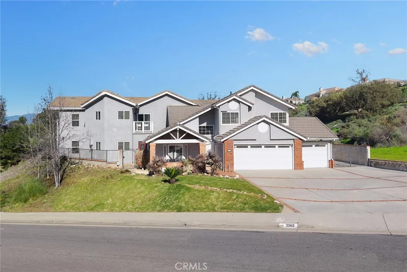 2262 Joel Drive photo 2