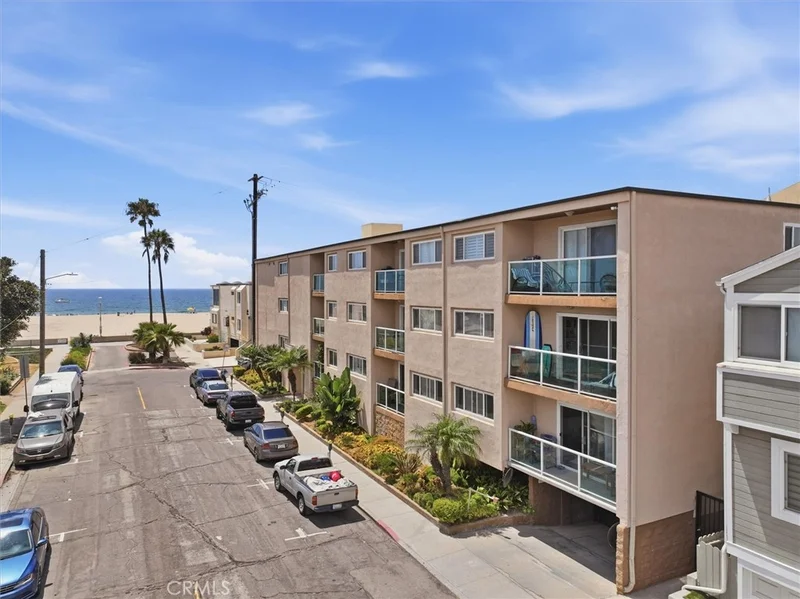 15 15th Street 14