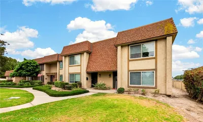 8635 York Circle