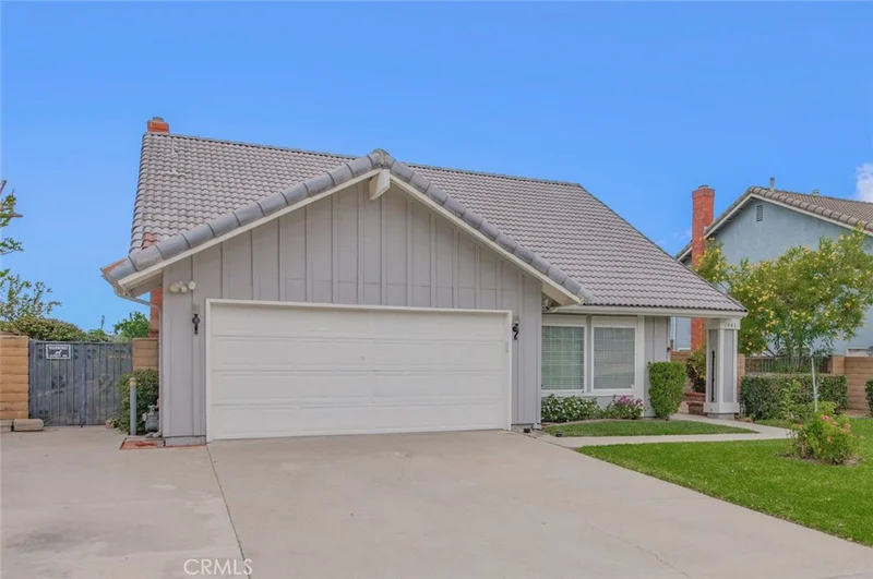 1441 Rolling Knoll Road