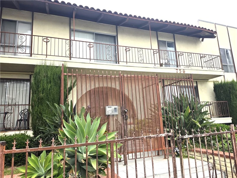756 N Inglewood