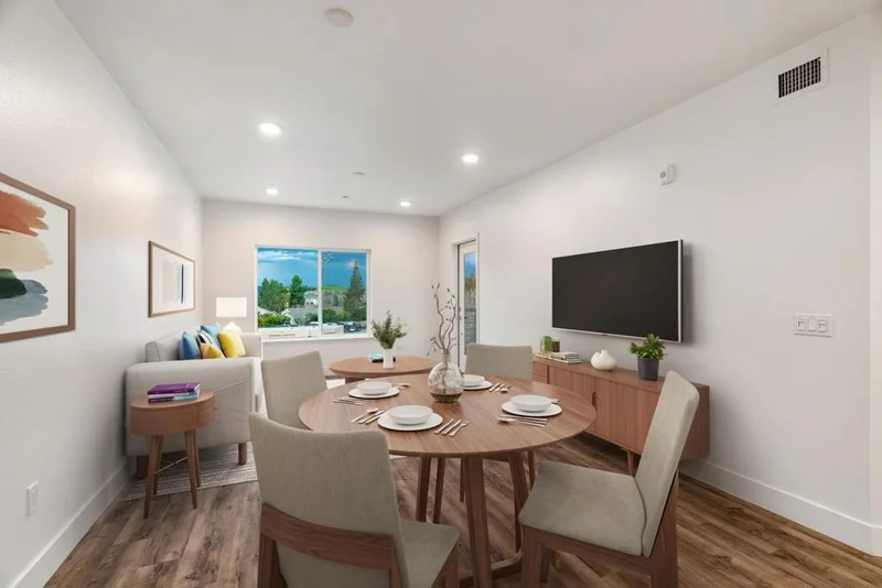 1853 Almaden Road 527 photo 2
