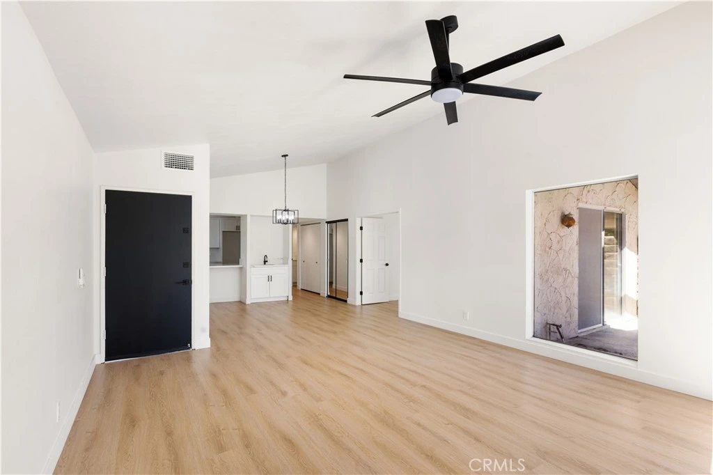 Interior 2