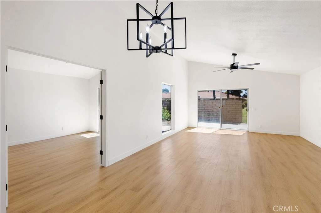 Interior 3