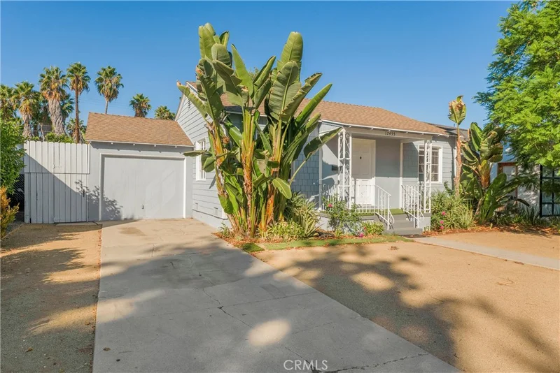 17455 Bullock Street photo 2