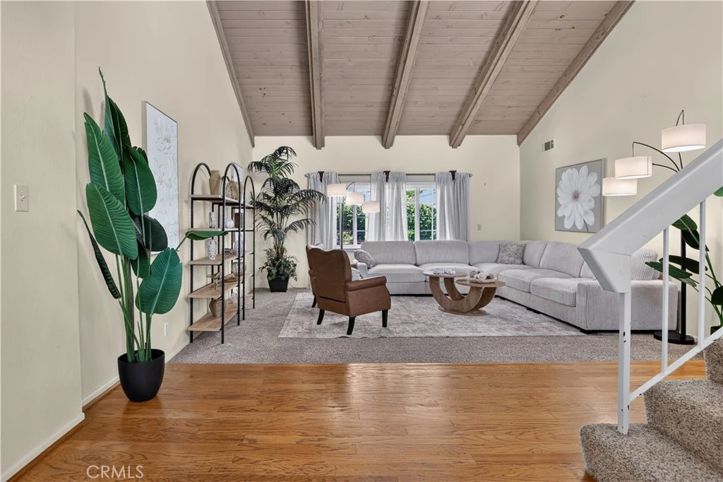 Interior 2