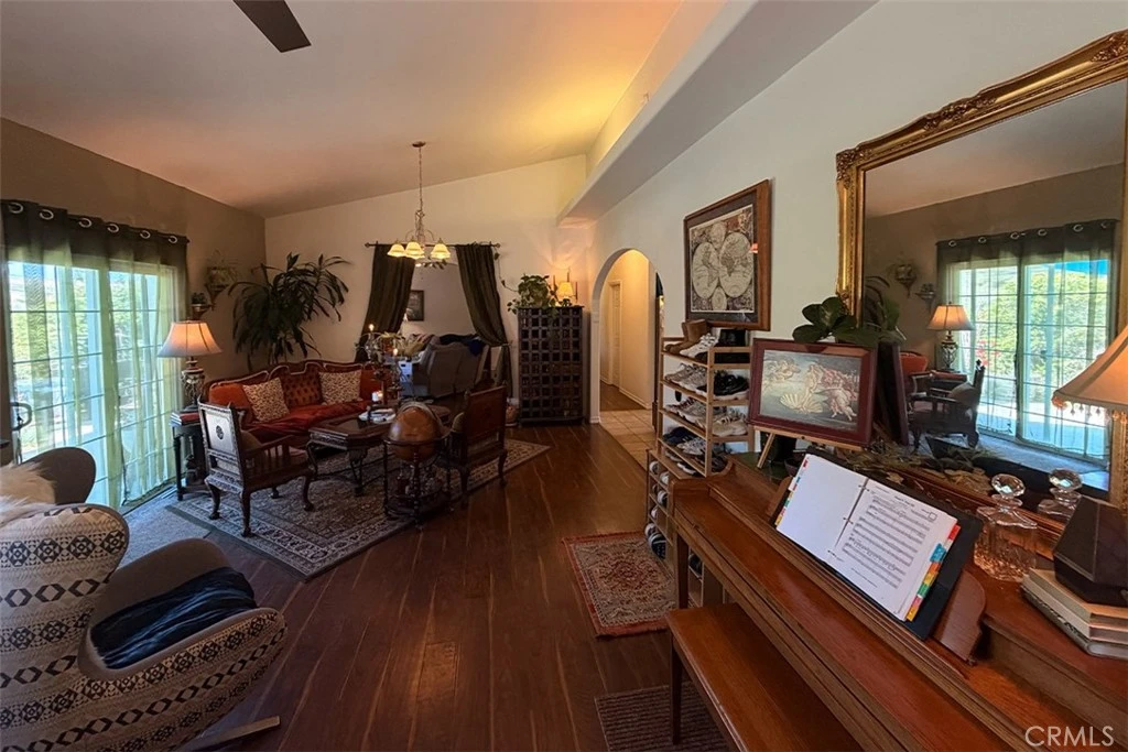 Interior 2