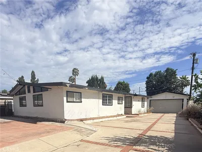15606 Simonds