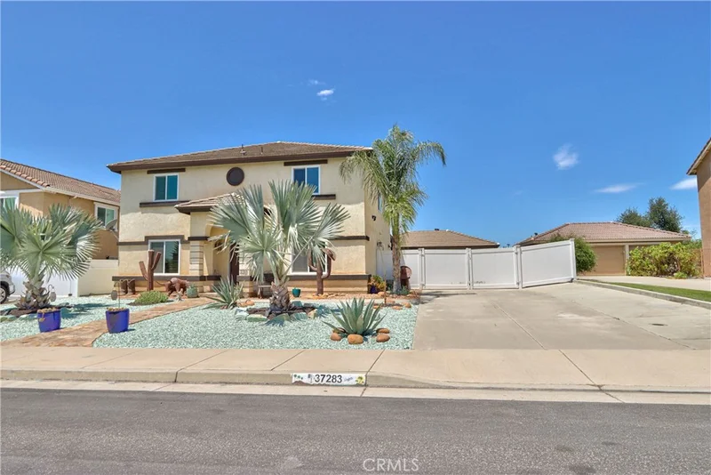 37283 Fallsgrove photo 2