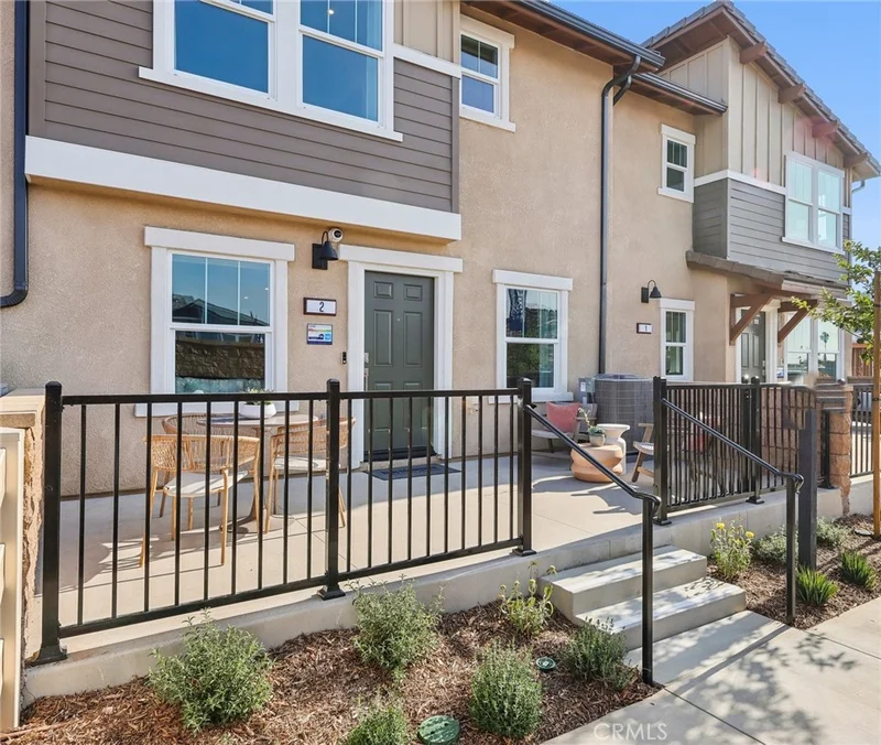 15587 April Dawn Way 3