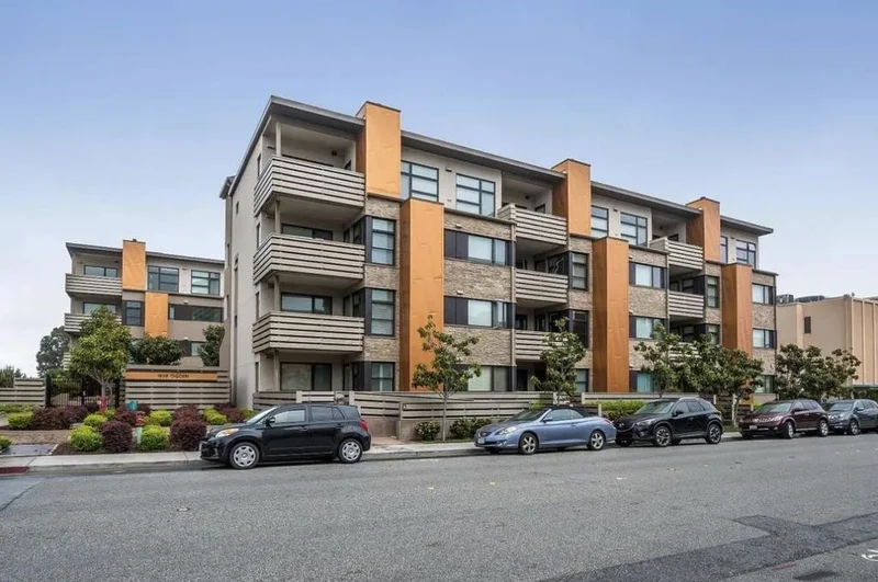 1838 Ogden Drive 413
