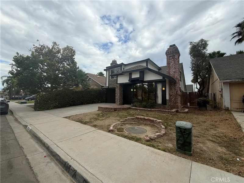 Photo 2 of 117 Evergreen Place