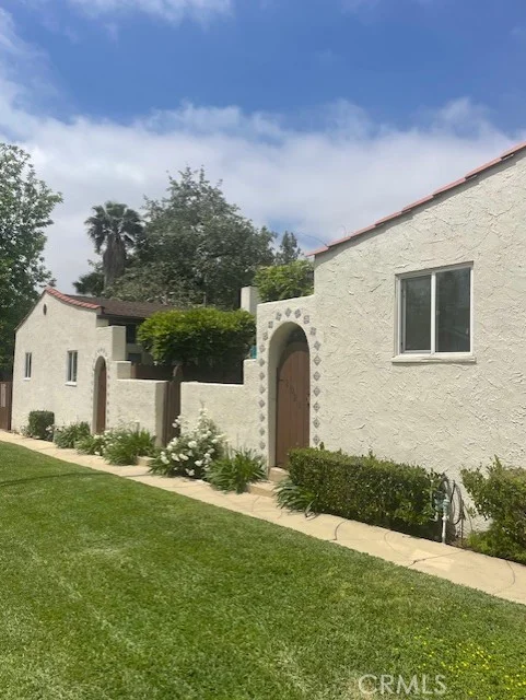2025 Lovila Lane