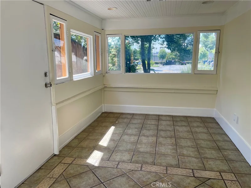 831 Boylston photo 2
