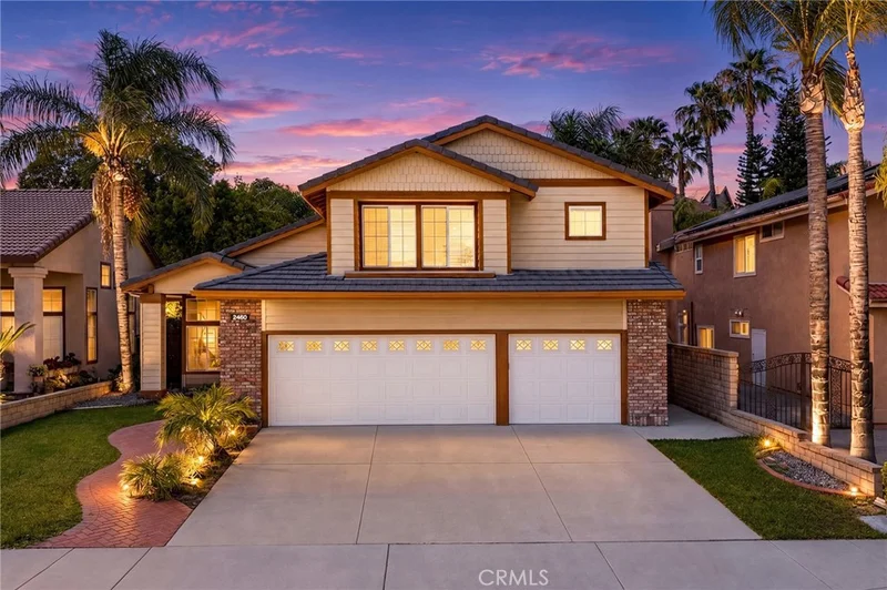 2460 Valley View Drive