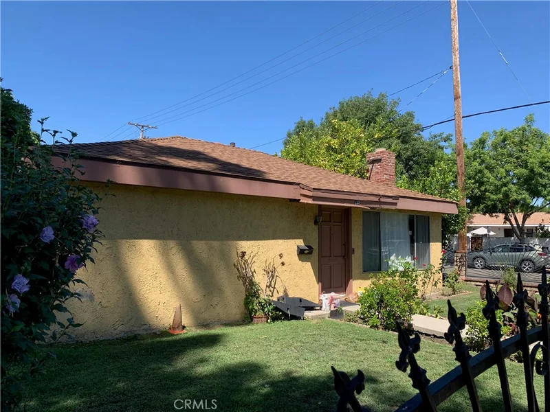 155 N Florence photo 2