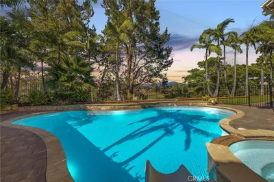5 Heatherwood photo 2