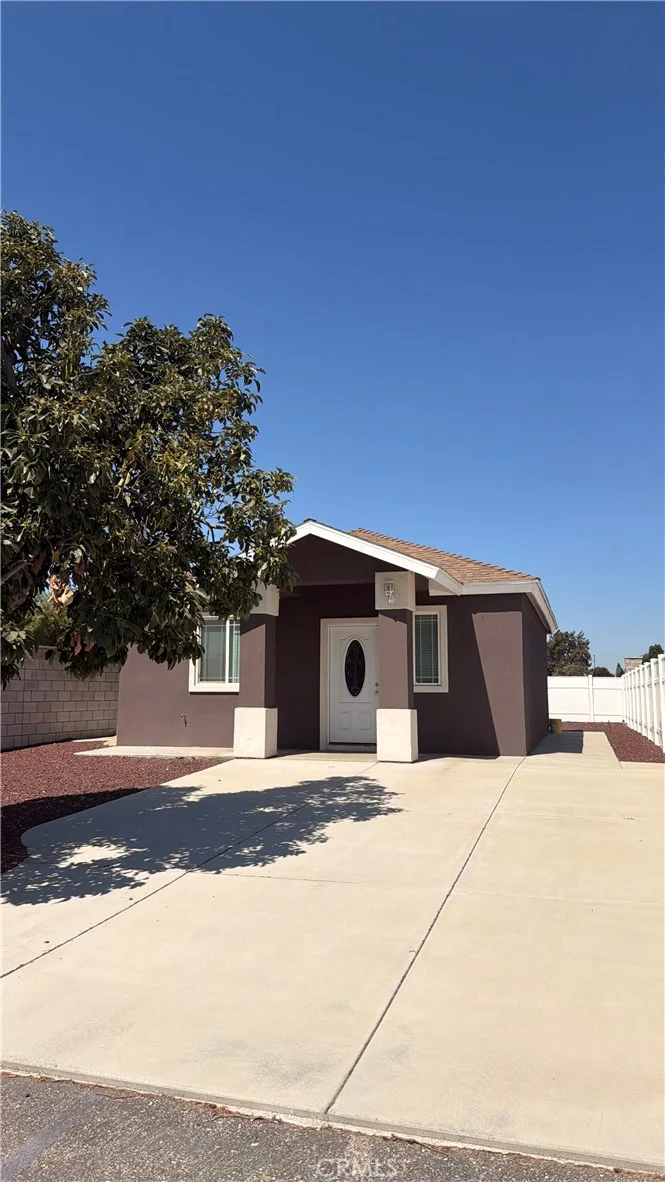 11088 Spruce Avenue
