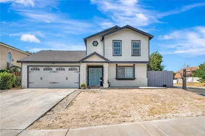 5257 E Avenue R11 photo 2