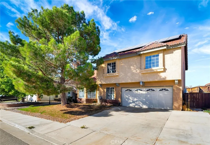 1009 Heatherfield photo 2