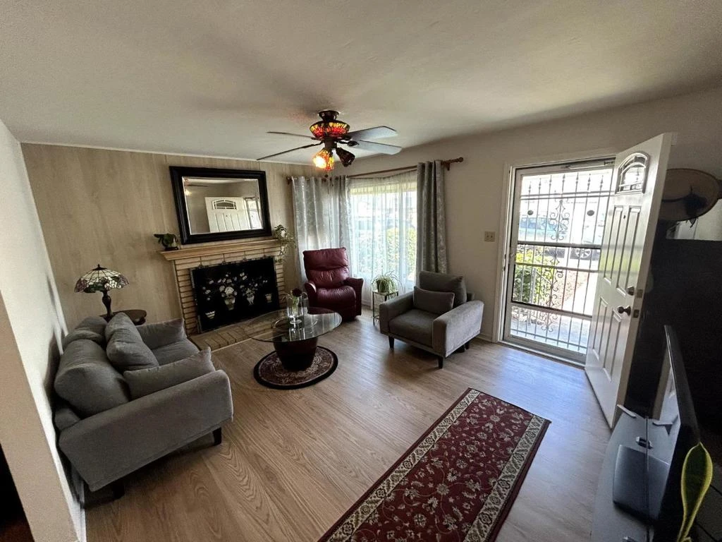 Interior 1