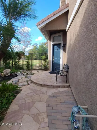 3101 La Casa Court photo 2