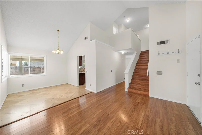 11822 Collingswood photo 2