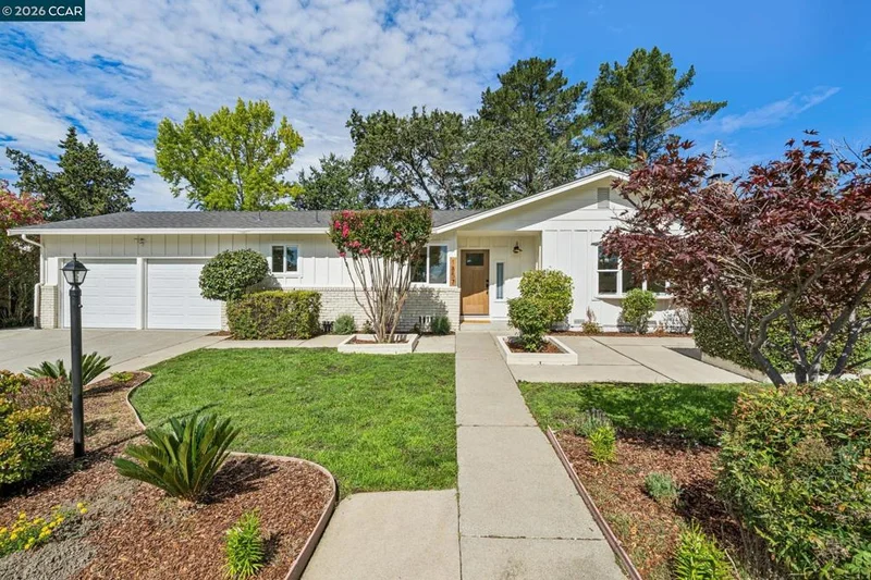 1857 Del Este St, Lafayette, CA 94549