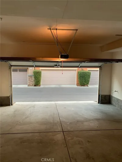 608 Asbury Drive photo 2