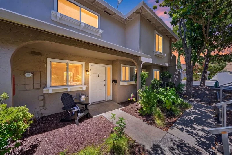 253 N Temple Drive