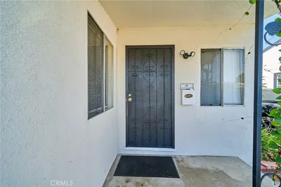 4255 Lynd Avenue photo 2