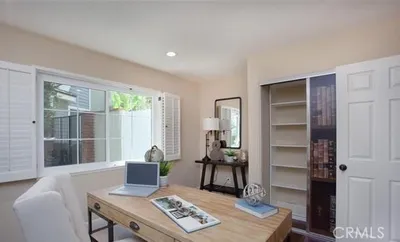 571 S Weymouth Court