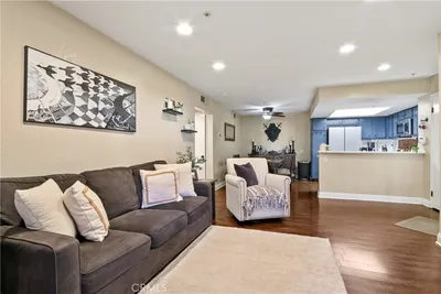 129 N Cross Creek Road N B